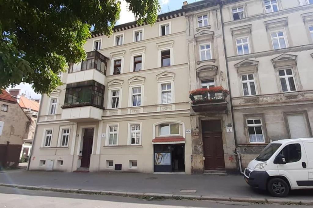 Lemuria Apartament Szkolna Centrum Legnica Ngoại thất bức ảnh