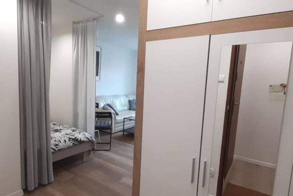 Lemuria Apartament Szkolna Centrum Legnica Ngoại thất bức ảnh